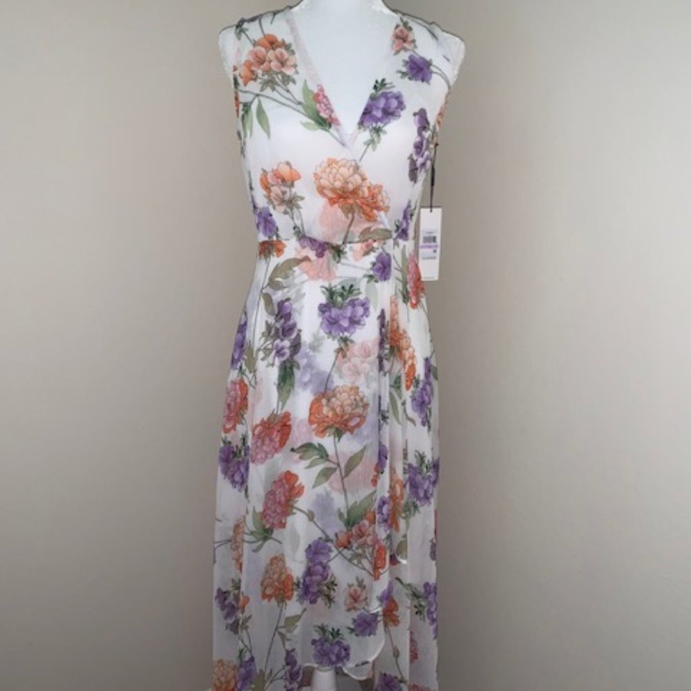 NWT - Calvin Klein Chiffon VNeck Dress